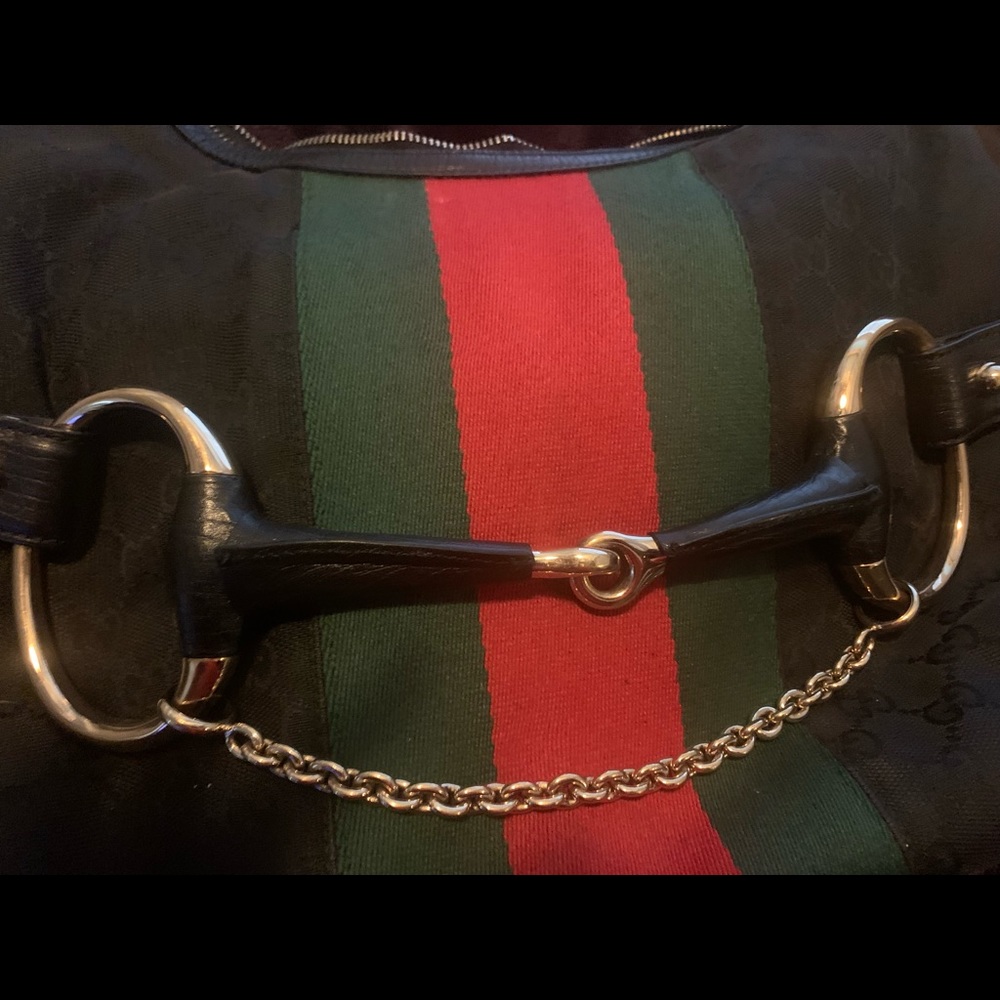 Authentic Gucci purse.